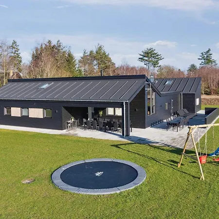 5 Star In Semesterbostad