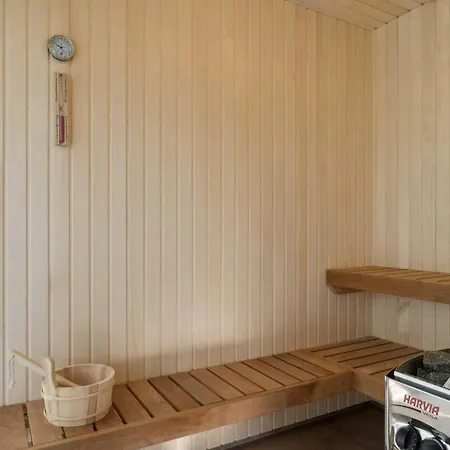 Semesterbostad 5 Star In Glesborg